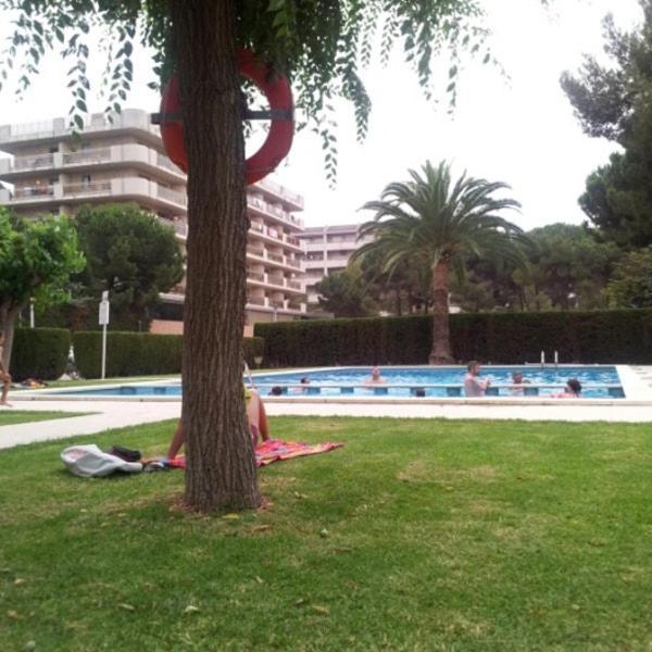 Costa Daurada Apartaments - Aloha サロウ エクステリア 写真